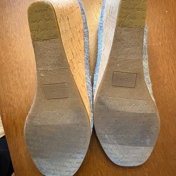 Tom's Denim Wedge Heels - Picture 2 of 3